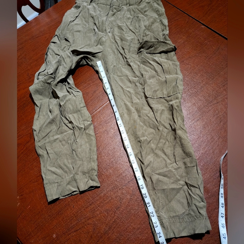 H&M Pants - Picture 2 of 8